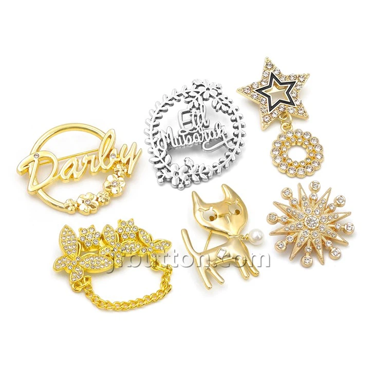 Sliver Christmas Weath Brooch